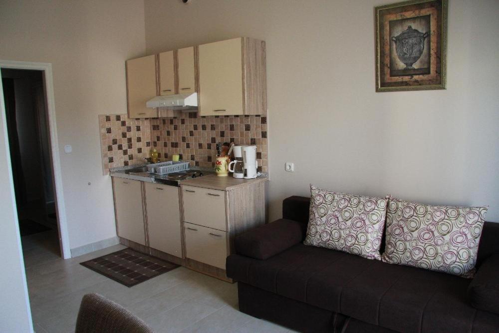 Apartments With A Parking Space Zaton, Zadar - 15000 ซาตอน ภายนอก รูปภาพ