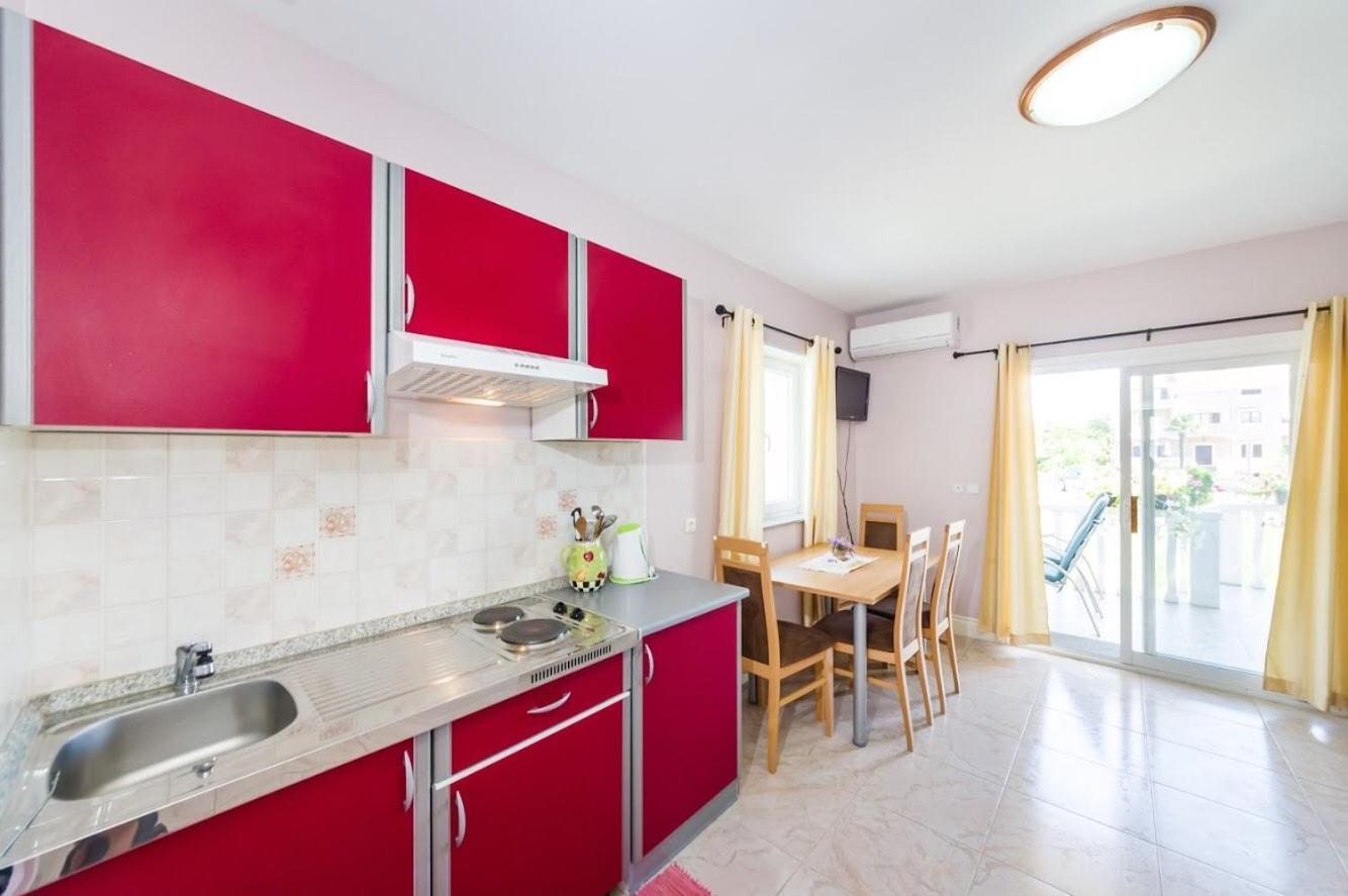 Apartments With A Parking Space Zaton, Zadar - 15000 ซาตอน ห้อง รูปภาพ